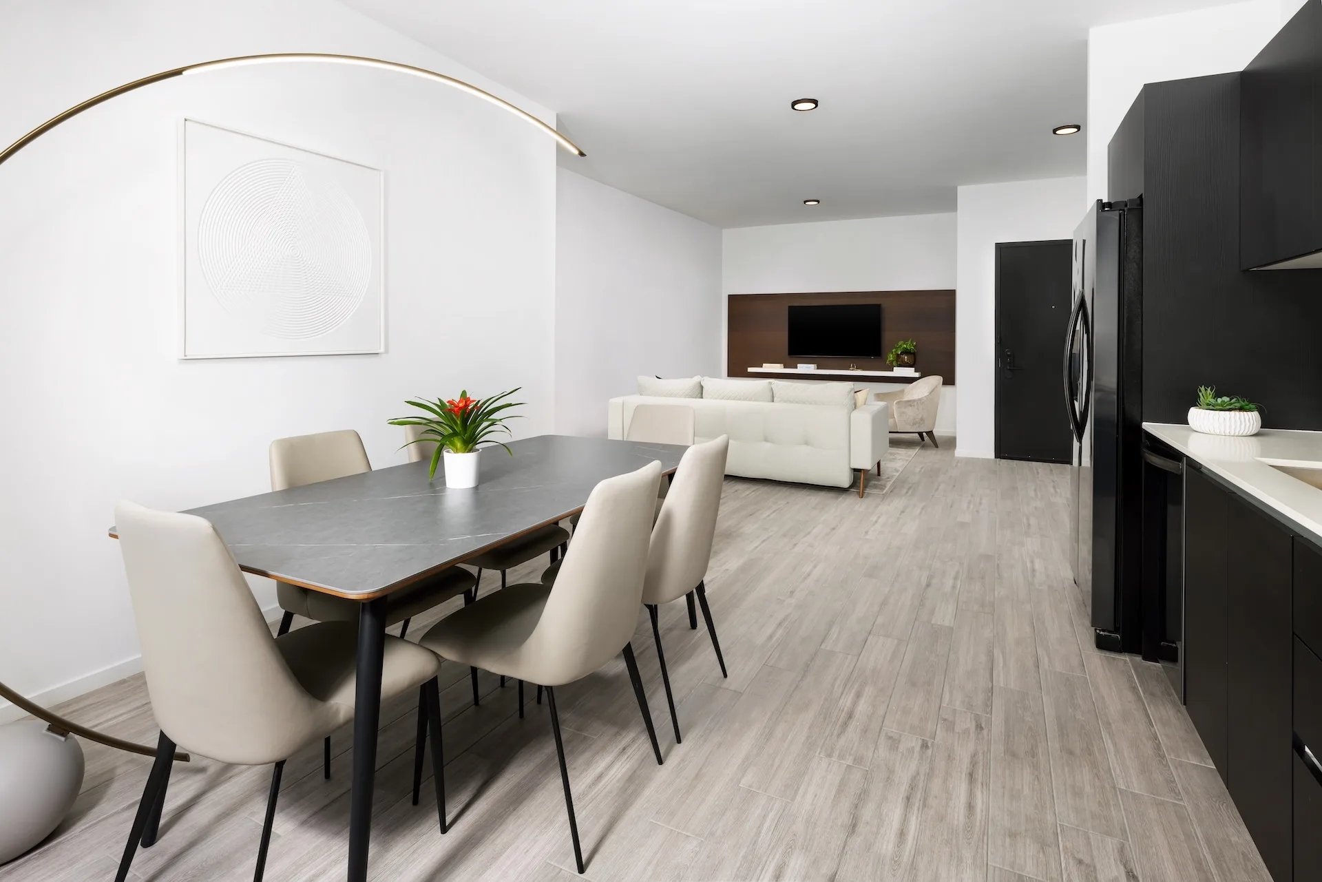 The Elser Hotel & Residences — Residencias 8